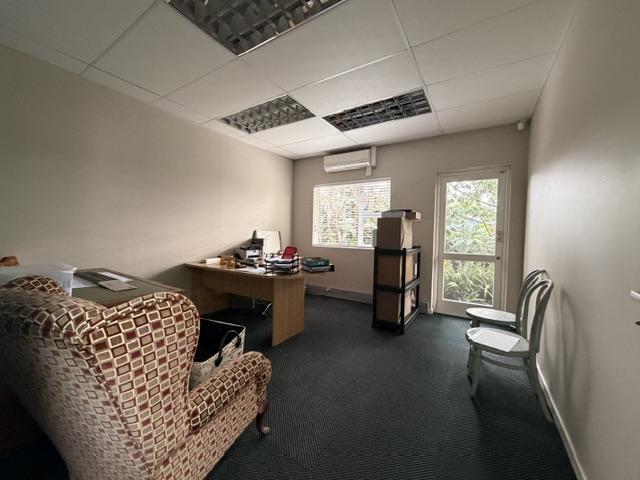 To Let Commercial Property for Rent in Walmer Eastern Cape